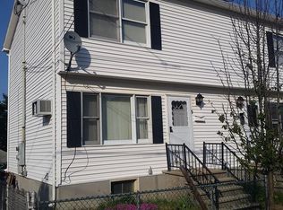 9 Cedar St, Everett, MA 02149