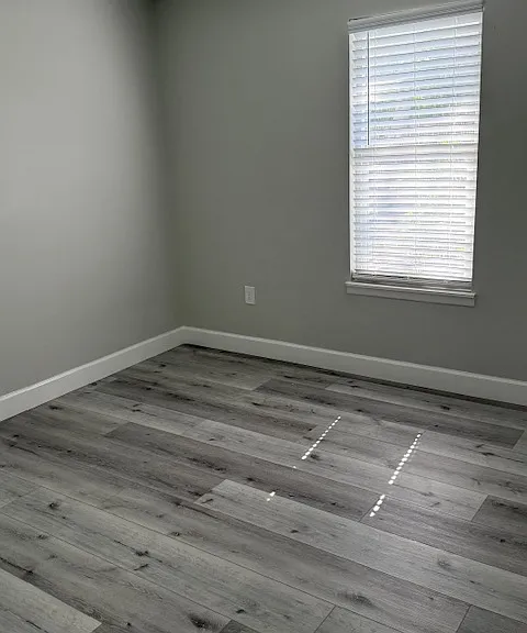 Spring Lake Apartments — Photo 125