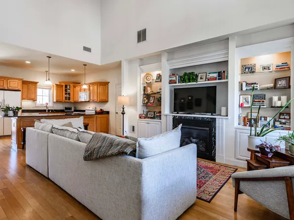 53 Stillman Walk #53, Wethersfield, CT 06109