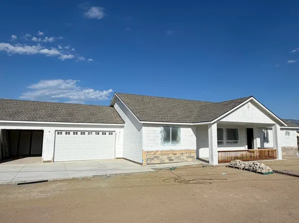 2754 E Valley Rd, Minden, NV 89423