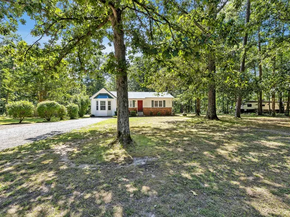 150 Indian Creek Rd, Hohenwald, TN 38462