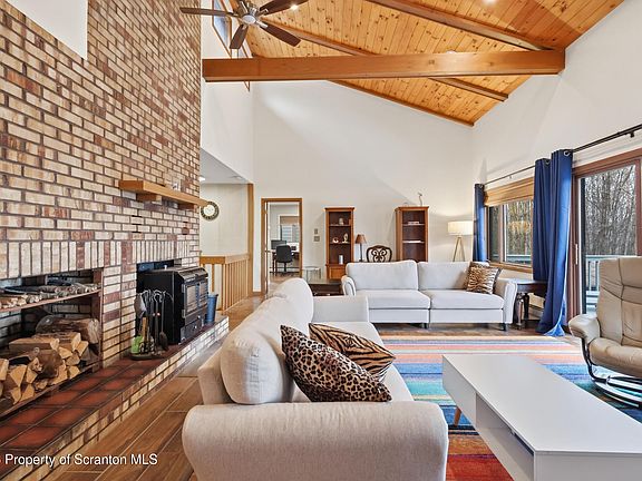 5th image of 1647 Windmere Pl