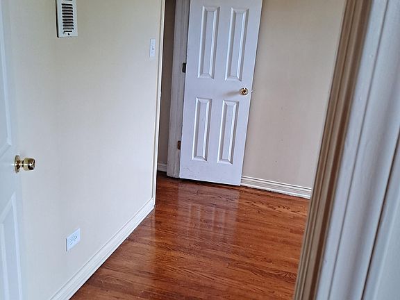 2nd image of 6214 S Evans Ave APT 3