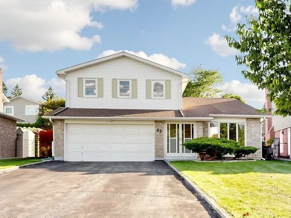 63 Mansfield St, Brampton, ON L6S 2X9