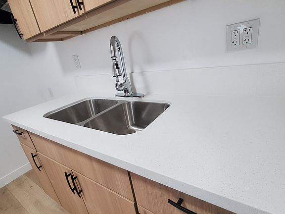 5th image of 10240 Atlantic Ave #D