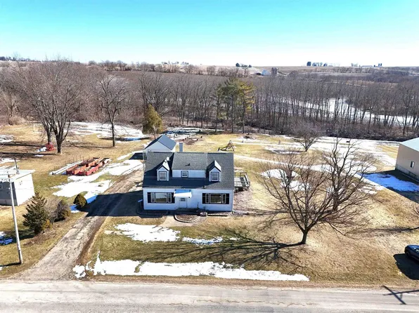 N940 Twin Grove Road, Juda, WI 53550
