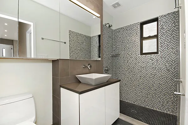 Rented by Corcoran | media 31