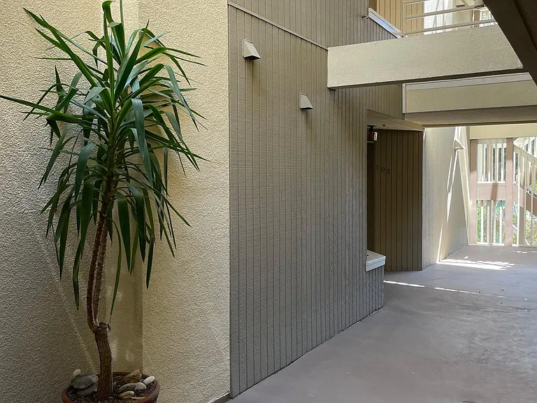 4055 Eagle St #202 — Photo 43