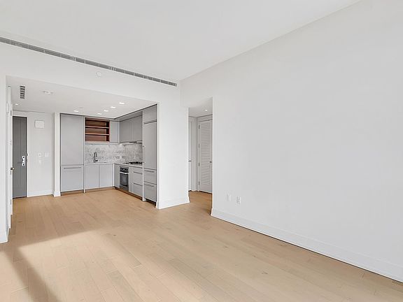 4th image of 550 Vanderbilt Ave #1503