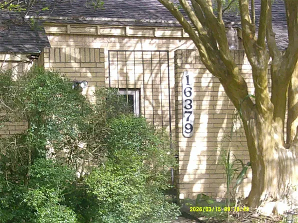 16379 Havenpark Dr, Houston, TX 77059