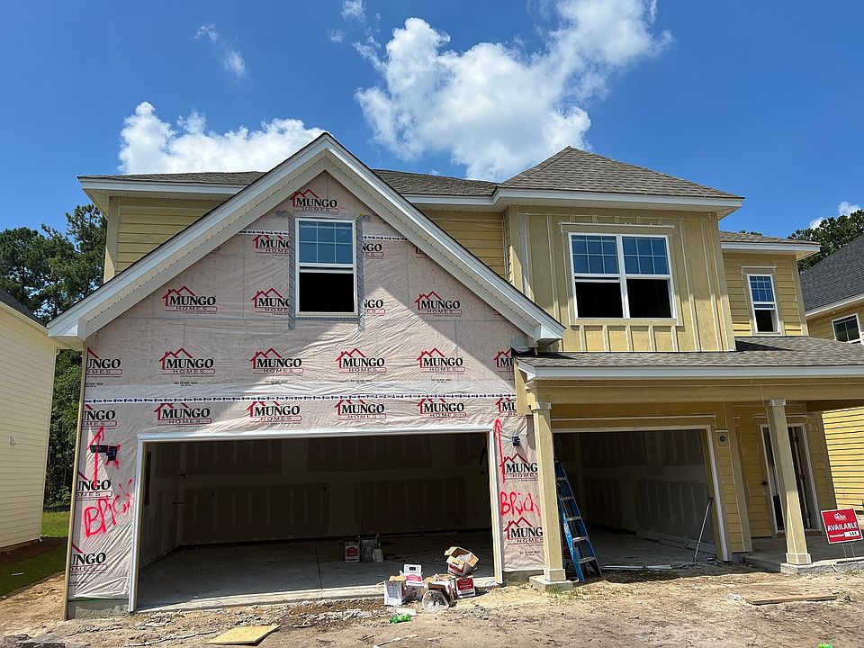 1st image of 270 Fiddleback Dr