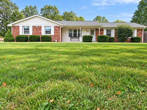 551 Castle Manor Ct, Indianapolis, IN 46214