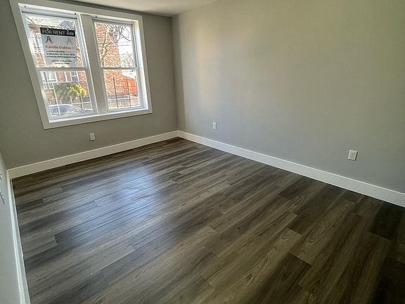 3rd image of 175 Munn Ave #102