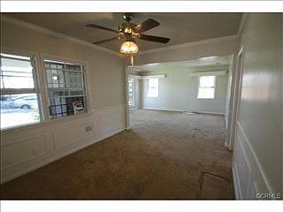 5th image of 9309 Dorothy Ave