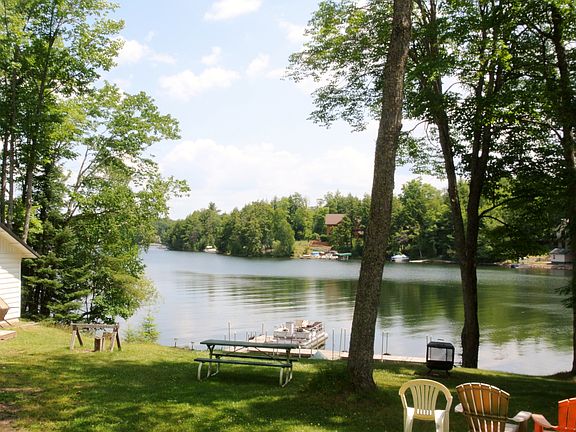 5th image of 312 S Shag Lake Dr