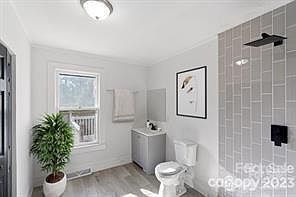 5th image of 640 Central Dr