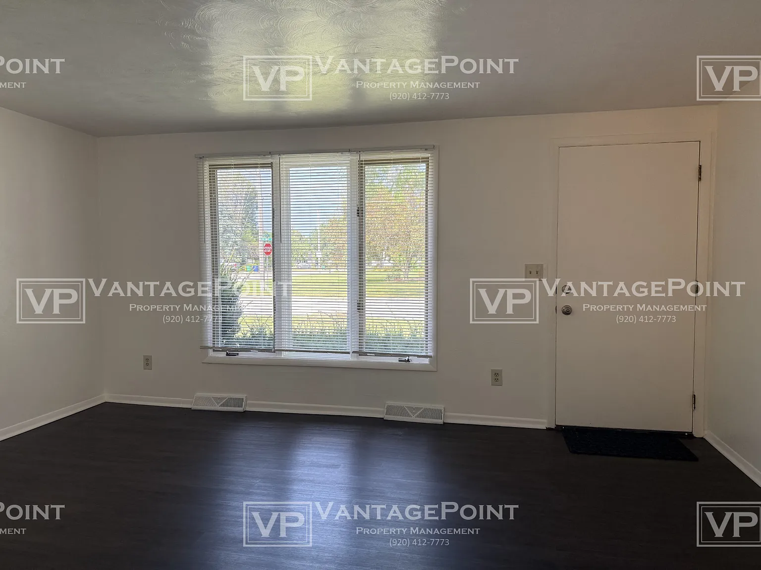 3508-3510 Golf Drive - 3508 — Photo 3