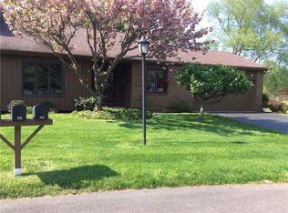 84 Great Wood Cir, Fairport, NY 14450