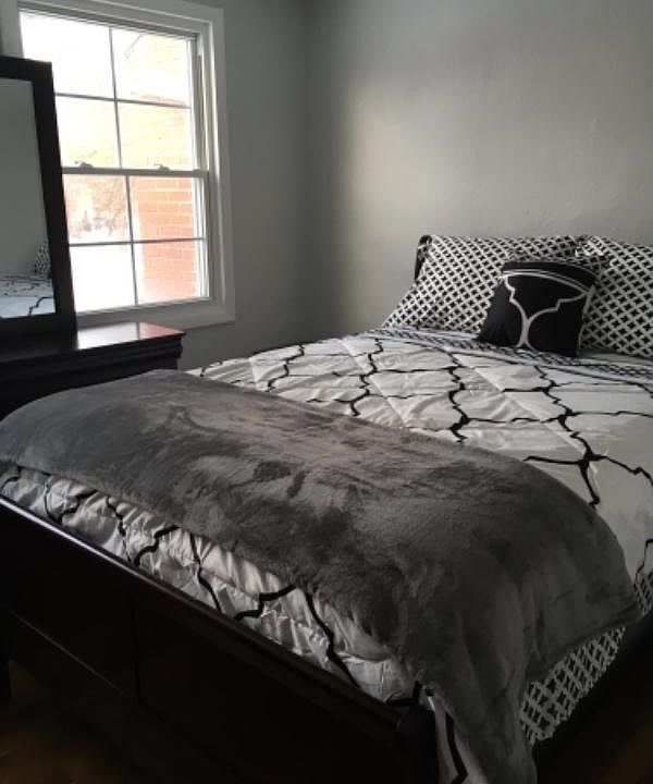 1st image of 462 Clearview Dr APT E