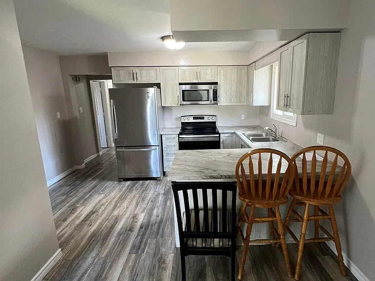 10 Trelawn Pkwy — Photo 4