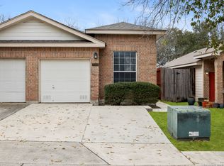 7059 Tourant Rd, San Antonio, TX 78240