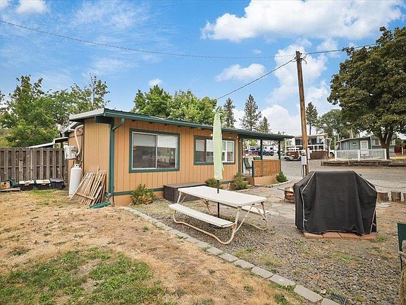 2nd image of 33801 S Badger Ln #122