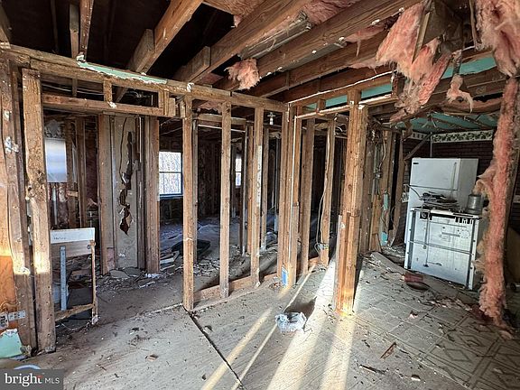 3rd image of 1335 Colona Rd