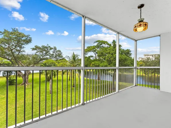 3010 N Course Drive #306, Pompano Beach, FL 33069