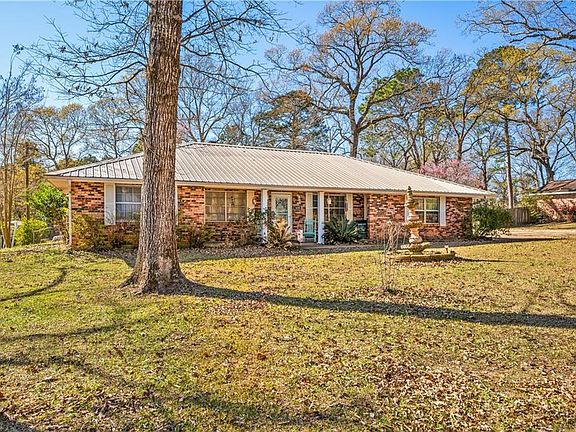 3rd image of 608 Ates Rd