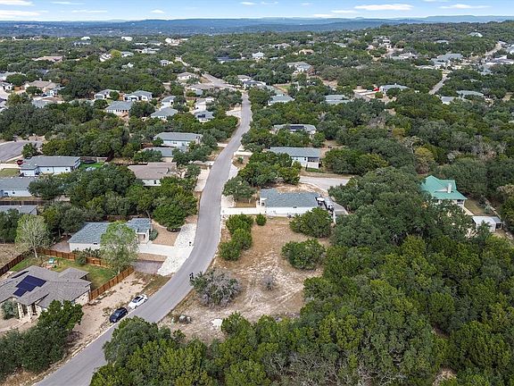 4th image of 21002 Santa Rosa Ave