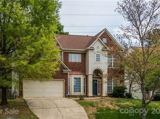 6249 Bells Mill Dr, Charlotte, NC 28269