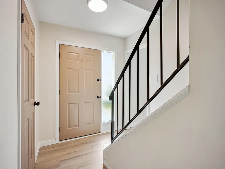 4634 Conwell Dr — Photo 6
