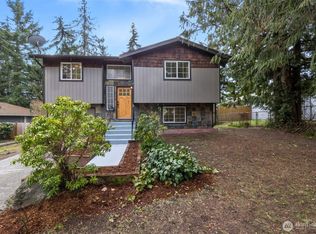 7350 E Harrison St, Pt Orchard, WA 98366