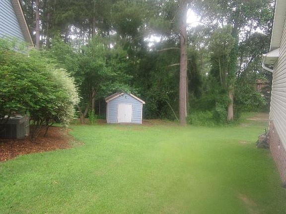 3rd image of 3736 Maranatha Dr