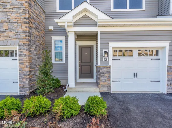 18 Chapel Lane, Wall, NJ 07727