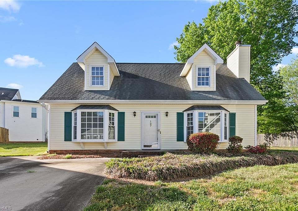 1st image of 127 Edgedale Ct