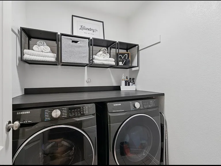 2653 Jacobson Dr — Photo 22