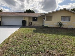 7704 Bougenville Dr, Port Richey, FL 34668