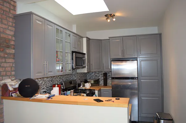 Rented by OvCo Realty | media 22
