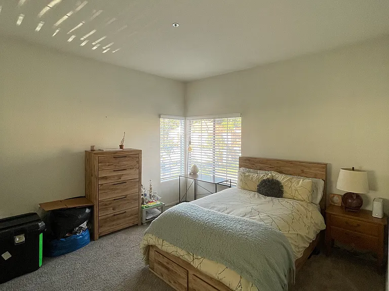 926 Calle Amable — Photo 15