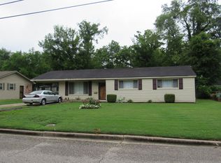 1008 Roslyn Dr, Montgomery, AL 36111