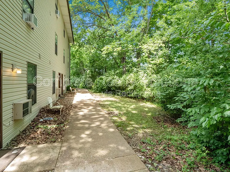 790 Country Aire Ct #103 — Photo 12