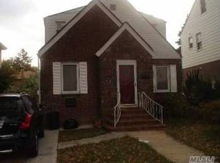 13862 62nd Rd, Flushing, NY 11367