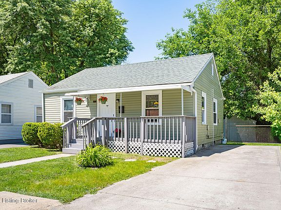 2nd image of 1932 Beech St