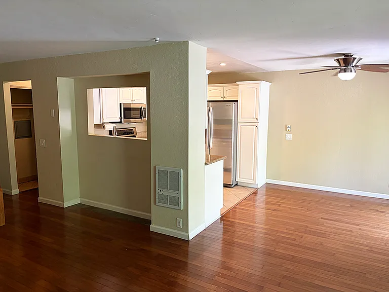 697 Ascot Dr #G — Photo 6