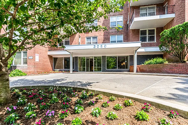 Sold by Brown Harris Stevens | media 10