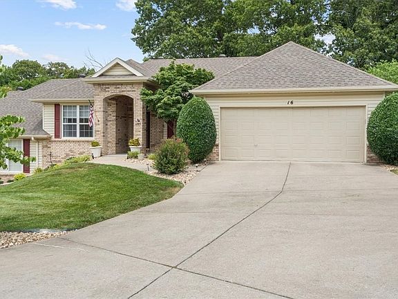 2nd image of 16 Brighton Ln