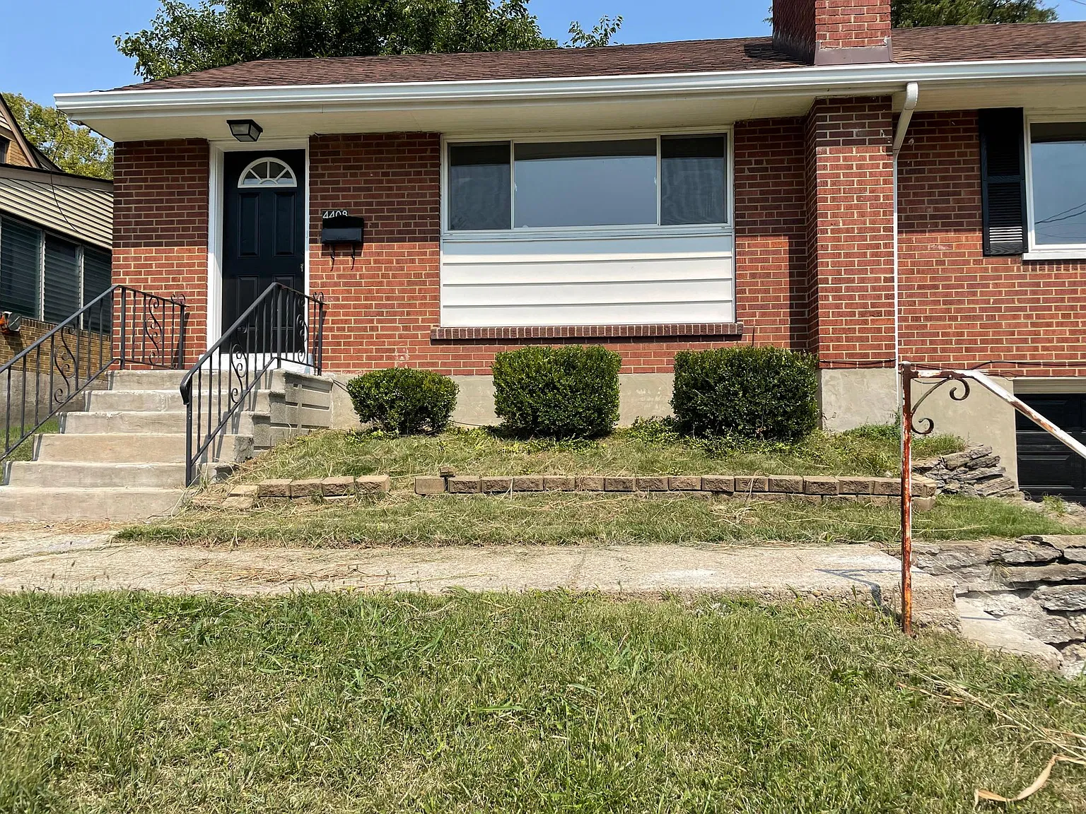 2 bed, 1.5 bath, 1200 sqft, $1,450 — Photo 1