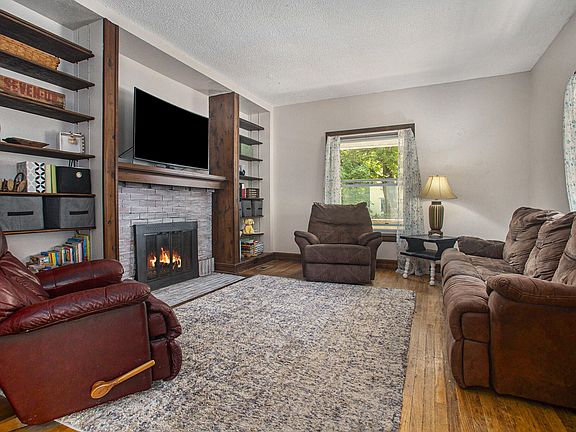 5th image of 109 Park Dr