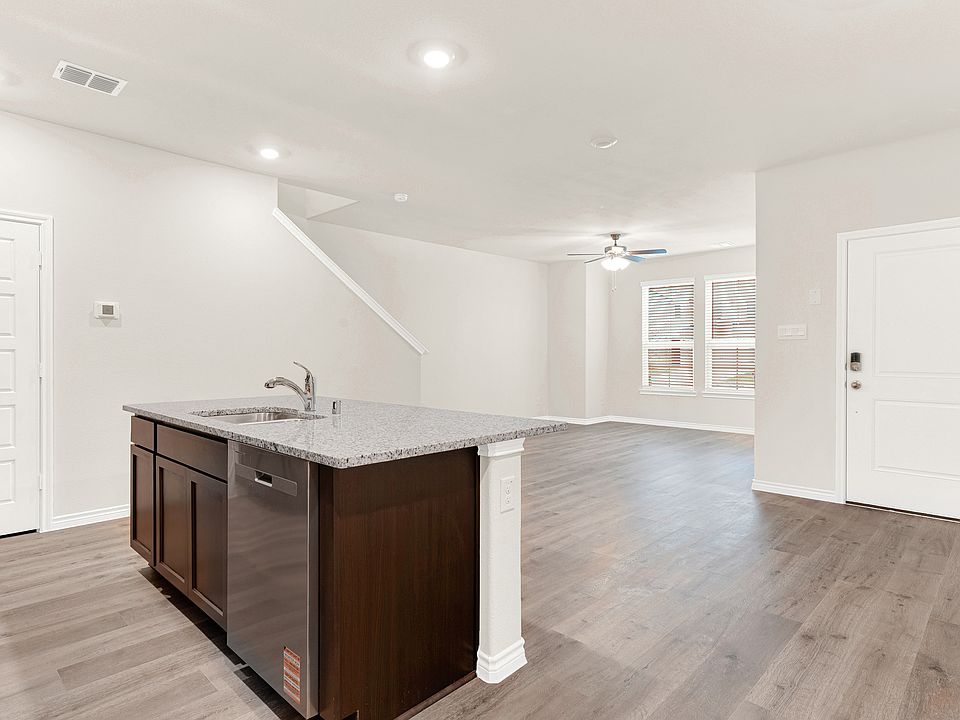 1st image of 1336 Kimzey St #1